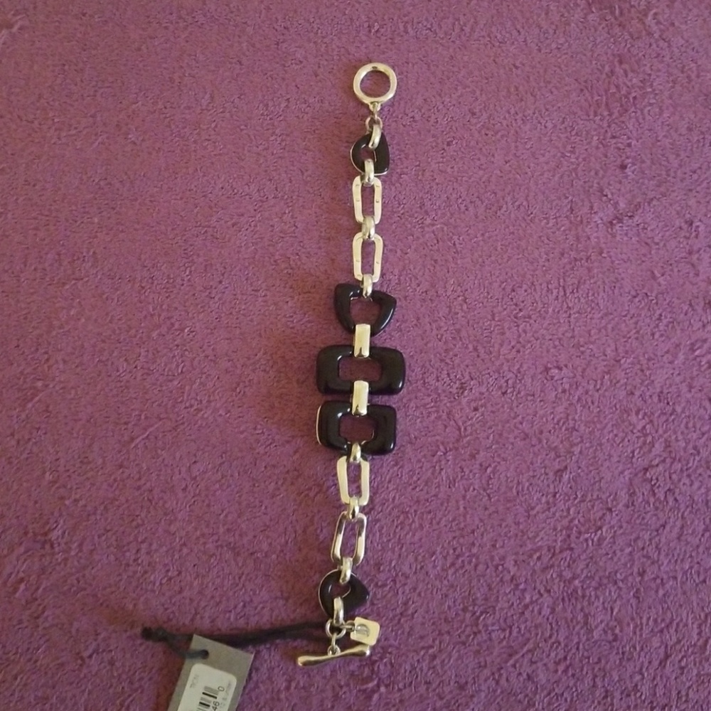Women's bracelets NWT